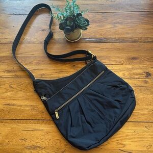 Travelon Anti-Theft Signature 3 Compartment Black Crossbody Bag